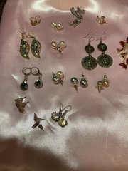Women’s Fashion Costume Earrings Mixed Lot 15 pairs Multicolor Metal Imit Pearl