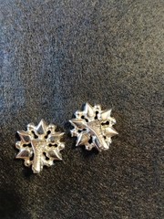 Vintage Multi Color Star Rhinestone Clip Back Earrings Signed B. DAVID 3/4″