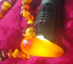 Vintage Baltic Butterscotch Egg Yolk and Cognac Amber Tear Drop Necklace 16.5″