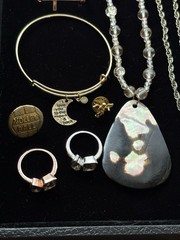 VTG Modern Mix Jewelry Lot Natural Stones Gold Tone Rhinestones All Wearable