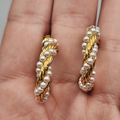 Faux Pearl Rope Earrings Clip On Hoop Classic Twist Screw Back Non-Pierced