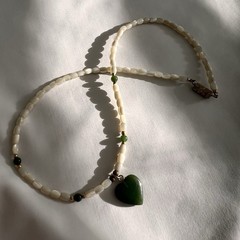 Vintage Mother of Pearl Jadeite Bead Estate Necklace Green Stone Heart Pendant