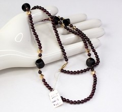 Vintage Single Strand Garnet Necklace With Black Agate Gemstones 36 in