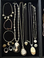 VTG Modern Mix Jewelry Lot Natural Stones Gold Tone Rhinestones All Wearable
