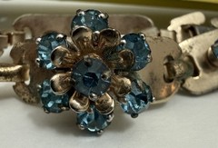 Vintage Barclay Aqua Blue Rhinestone Bracelet Floral Link Gold Tone 1950s