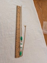 Vintage Avon White and Green Plastic White and Green Lucite Bead Necklace 19″