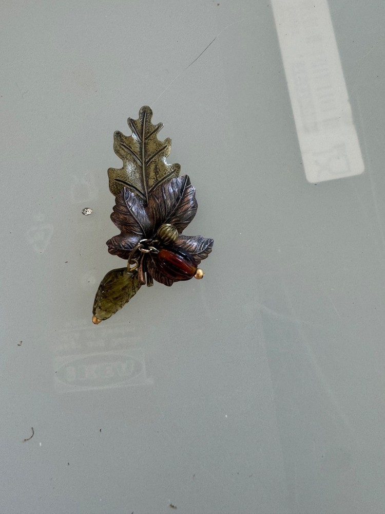 vintage jewelry leaf pin browns and golds