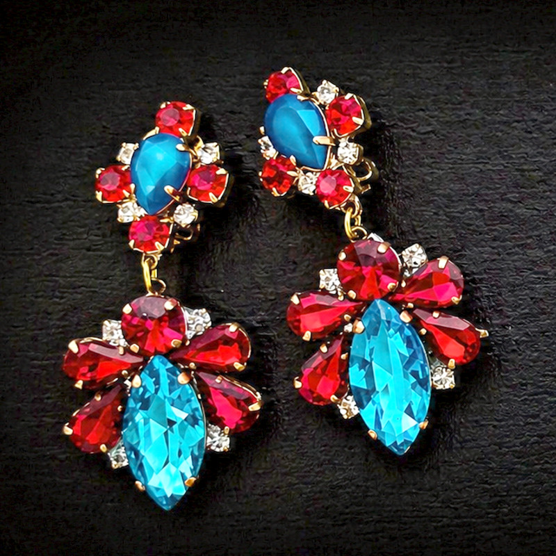 Luxury Rhinestone Long Dangling Clip-On Earrings – FREE SHIPPING