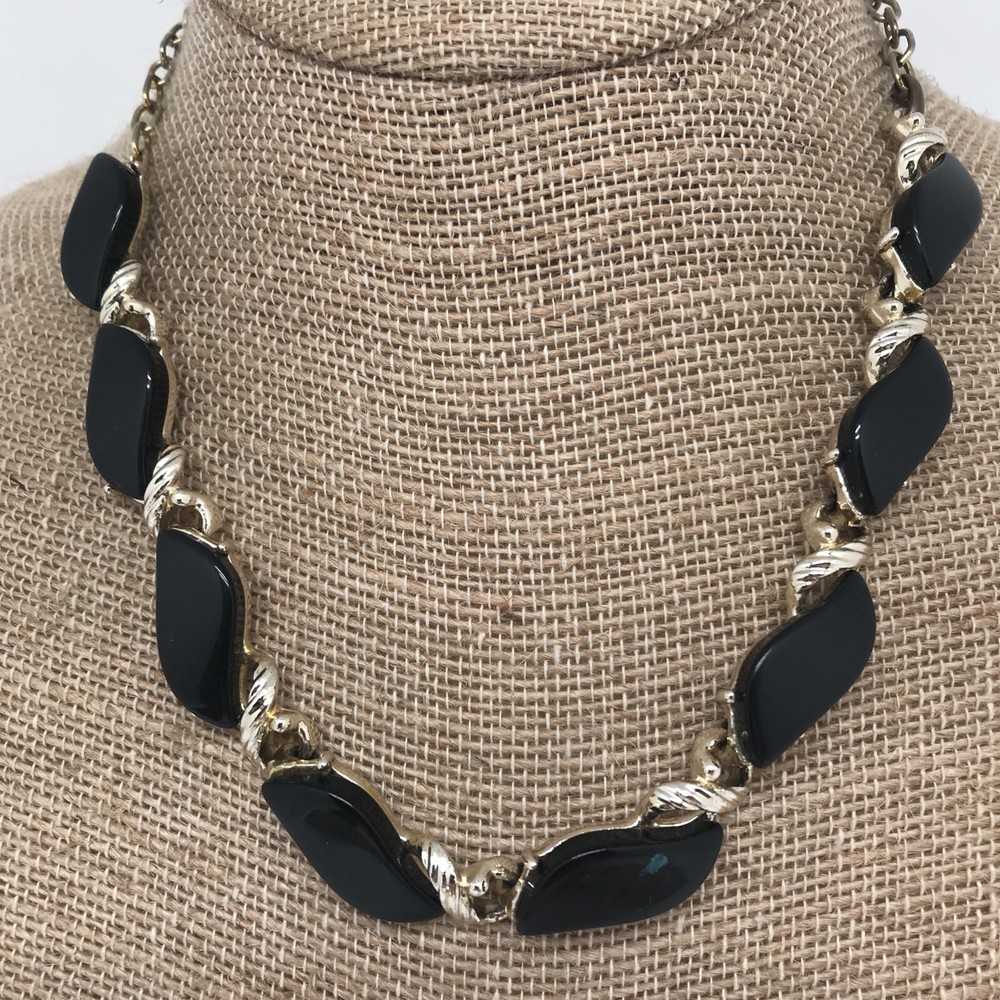 Black Thermoset Vintage Necklace 1950s 1960s