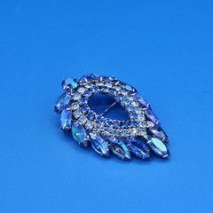 Beautiful “Blue Lagoon” Sarah Coventry Brooch by Juliana Delizza Elster (D&E)
