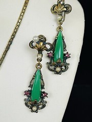 Vintage Unsigned Faux Jade Gems Drop Necklace Earring Set Victorian Style READ
