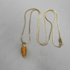 Vintage Trifari Necklace Pinecone Pendant Dainty Gold Tone 24 Inch
