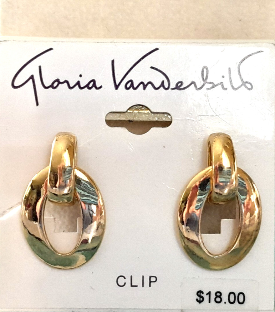 Vintage 1990’s Gloria Vanderbilt Gold Tone Oval Dangle Drop Clip-On Earrings