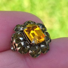 Vintage Amber Rhinestone Brooch Topaz Crystal Cluster Pin jewelry mini Sparkle