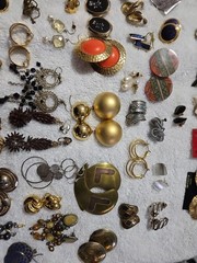 Vintage Earrings For Pierced And Non Pierced Ears. All Have Mates. About 50 Pai