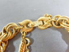 VTG MONET CHUNKY TEXTURED GOLD TONE MULTI LINK 7.5″ BRACELET W SAFETY CHAIN