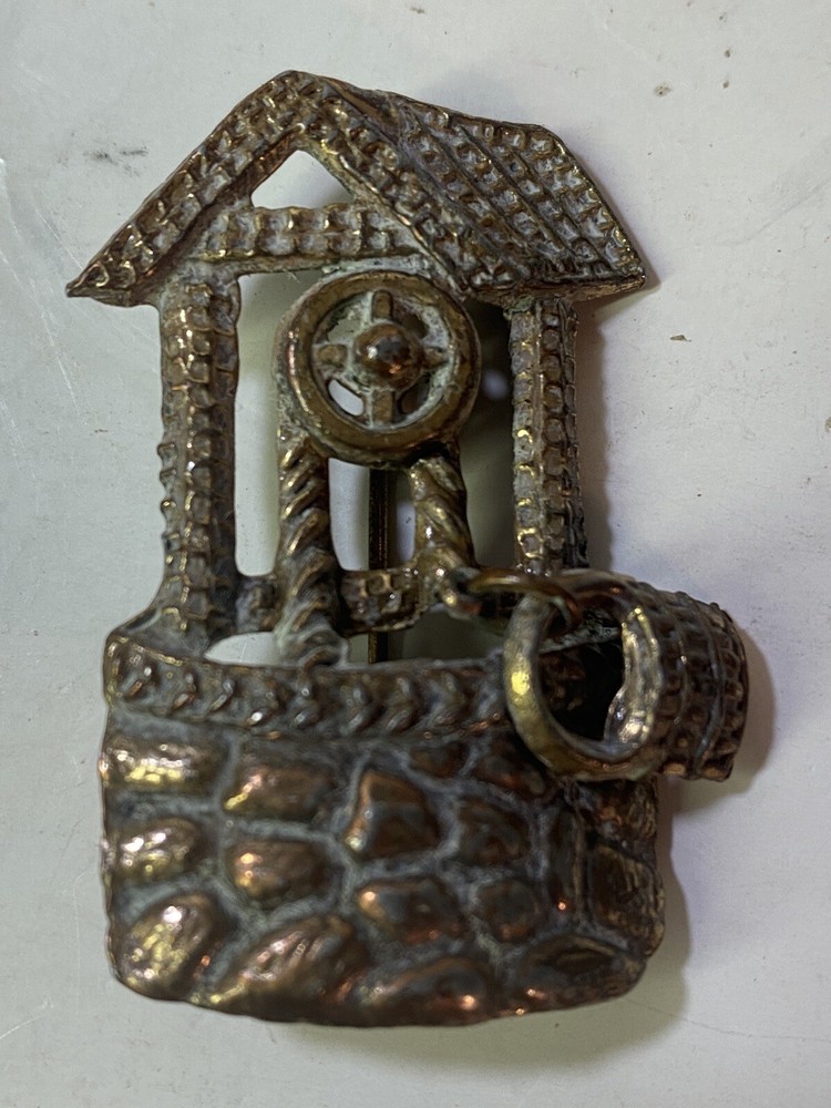 Vintage Pin Wishing Well W/Swinging Bucket Copper