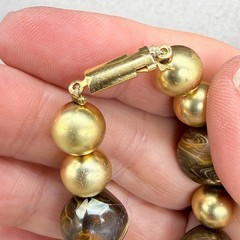 Vintage Necklace Marbled Acrylic Beads Gold Tone Metal Leaf Pendant 17 Inches