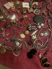 Lot Vintage Costume Jewelry Modern Mixed Wear Craft Resell Necklace Earrings Etc