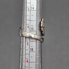 Vintage Oneida Silver Plated Bypass Spoon Ring Size 4.5 Floral Upcycled Flatware
