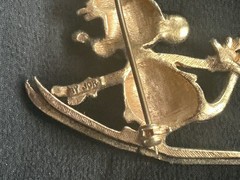 Vintage Signed by Jorj gold Tone Winter Mouse on Skis Brooch