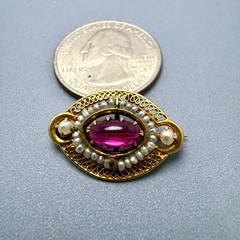 Antique 10K yellow gold red stone & seed pearl brooch pin 2.0 grams
