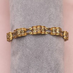 Elegant Vintage Damascene Style Tank Bracelet Jewelry for Women