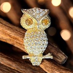 VTG Gold Rhinestone Owl Brooch Citrine Eyes Bird Pin 1.5” Mid Century Sparkle