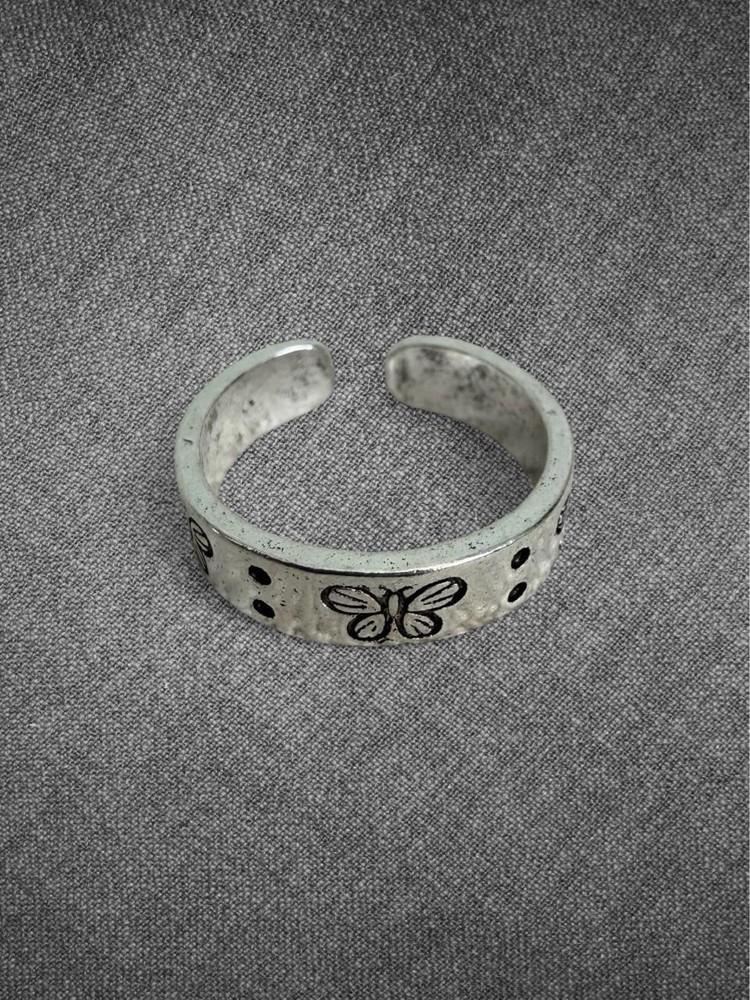 Vintage Silver Butterfly Floral Engraved Ring Open Adjustable