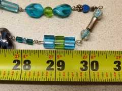 Vintage Necklace Blue Green Beaded Crystal Art Glass D5382