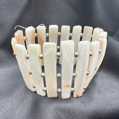 Vintage 90s Mother of Pearl Shell Stretch Bracelet Boho Wide Cuff Jewelry
