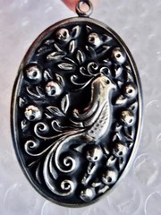 pENDANT PARTRIDGE INA PEAR TREE INTERNATIONAL STERLING JEWELRY VINTAGE neocurio
