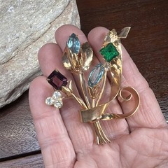 Vintage Rose Gold tone Flower Bouquet Swirl Blue Gemstone Pin Brooch 2.5” purple