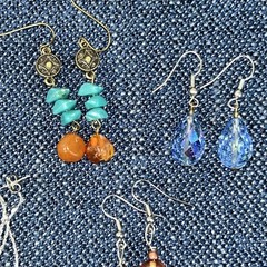 11 pair lot dangle pierced earrings glass acrylic metal stone pretty sparkle