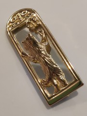 VTG Signed AJC Gold Tone “Cat Looking in Mirror Chasing Butterfly” Brooch