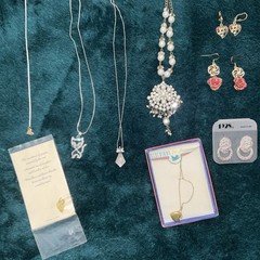 Vintage Fashion Jewelry Rings, Bracelets, Necklaces, Pins, Earrings, Rosaries
