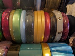 Lot Of 41 Vintage Plastic Bracelets! Lucite, Acrylic, Etc! Wow!