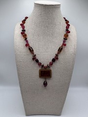 Vintage NOS Shaune Bazner Gold Tone Enamel Carnelian Crystal Glass Necklace 18”