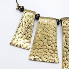 Exotic Hammered Style 5 Metal Plate Bib Necklace Brutalist Cleopatra Look 21 In