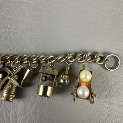 Vintage Charm Bracelet Windmill Well Cart Gold Tone Dutch Theme 7.5″