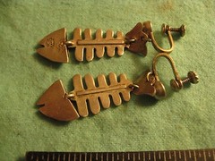 Taxco Silver Fish 1 1/2″ Earrings signed OO with Eagle 110 Antonio Pineda style