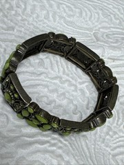 Vintage Green Faceted Cabochon & AB Rhinestones Ornate Stretch Bracelet