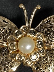 Set of 2 Butterfly Pin Brooches Gold Tone Metal Faux Pearl