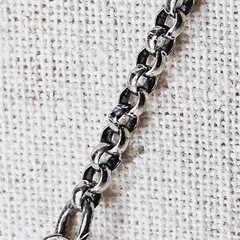 Vintage Mid-Century MN 835 Silver Traditional Floral Design 3D Necklace