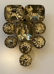 Vintage Signed LISNER Gold Tone Topaz Champagne Rhinestone Dress Clip Pin