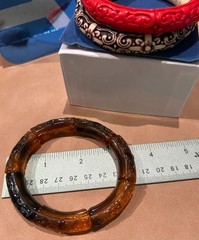 AVON Vintage Bangle Bracelet Set 3 Carved Acrylic Cinnabar Amber Cream Color NIB