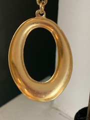 Vintage Gold tone Dangling Oval Hoop Earrings with purple heart gems french wire