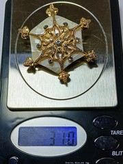 LC Lauren Conrad White Stone Rhinestone Gold Tone Snowflake Brooch Pin