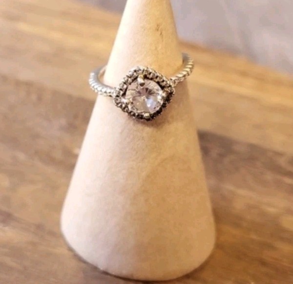 Vtg Gold Tone Engagement Ring, Clear Stone Halo Setting Pave Band, Size 4.25