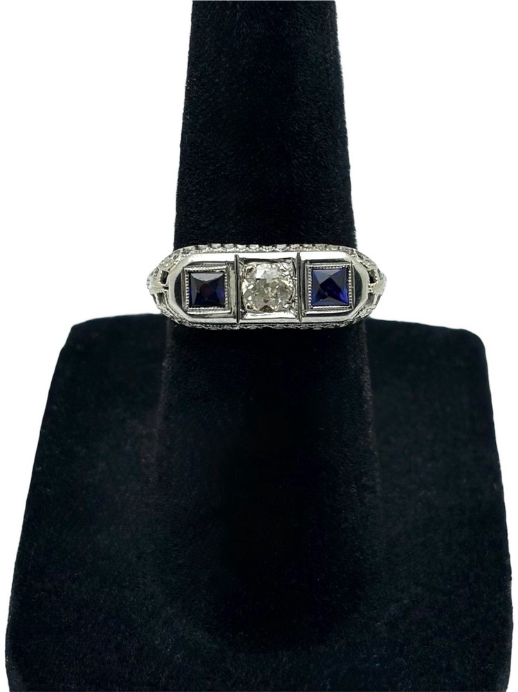 Antique Art Deco 18K White Gold Old Cut Diamond & Blue Sapphire Ring Size 4.5